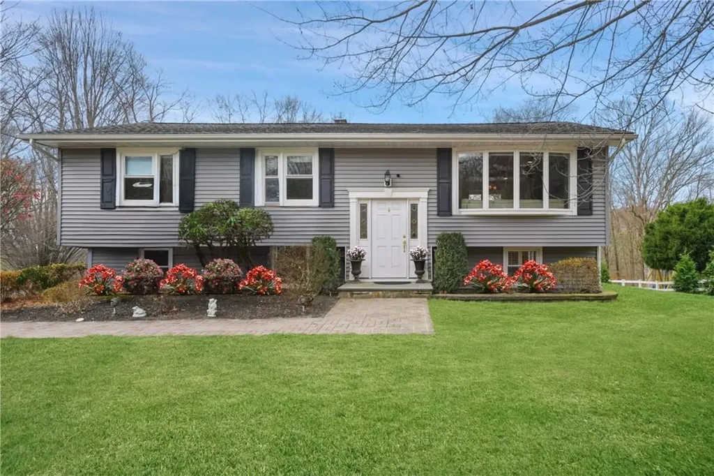 14 Lakeview Road Carmel NY 10512