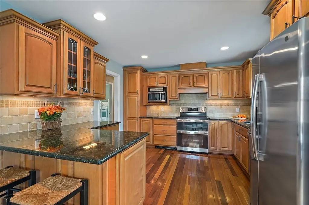 14 Lakeview Road Carmel NY 10512
