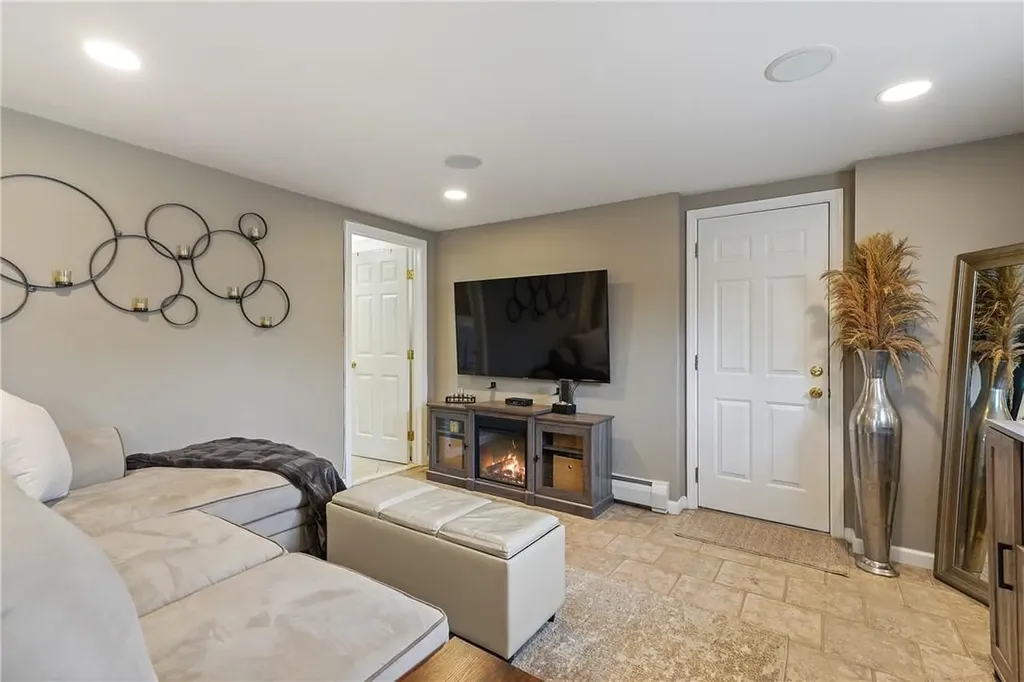 14 Lakeview Road Carmel NY 10512
