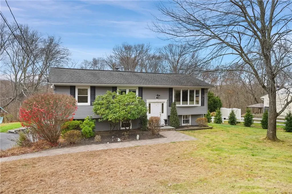 14 Lakeview Road Carmel NY 10512