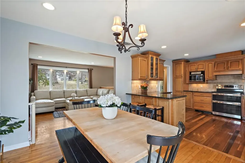 14 Lakeview Road Carmel NY 10512
