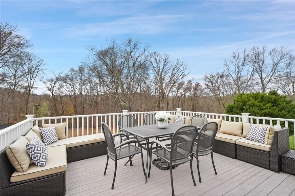 14 Lakeview Road Carmel NY 10512