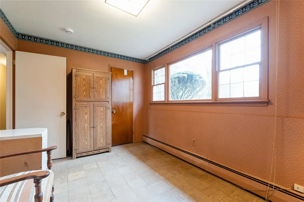6 Hampton Road Airmont NY 10901