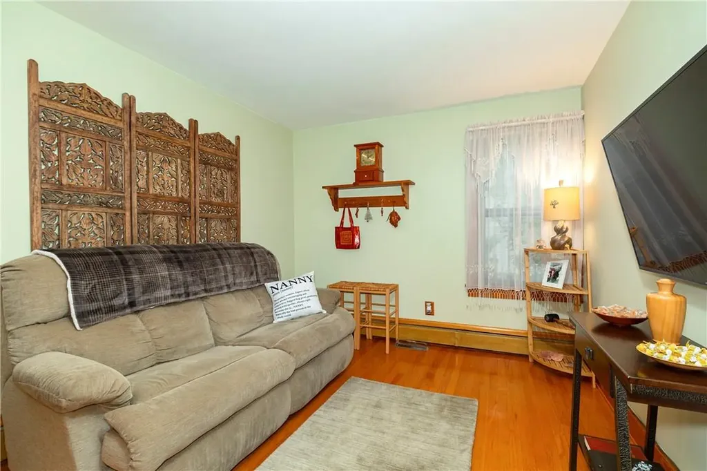 7 Bancroft Road Poughkeepsie NY 12601