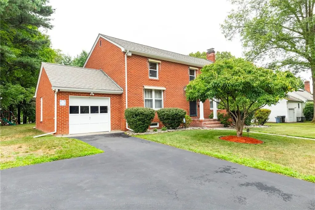 7 Bancroft Road Poughkeepsie NY 12601