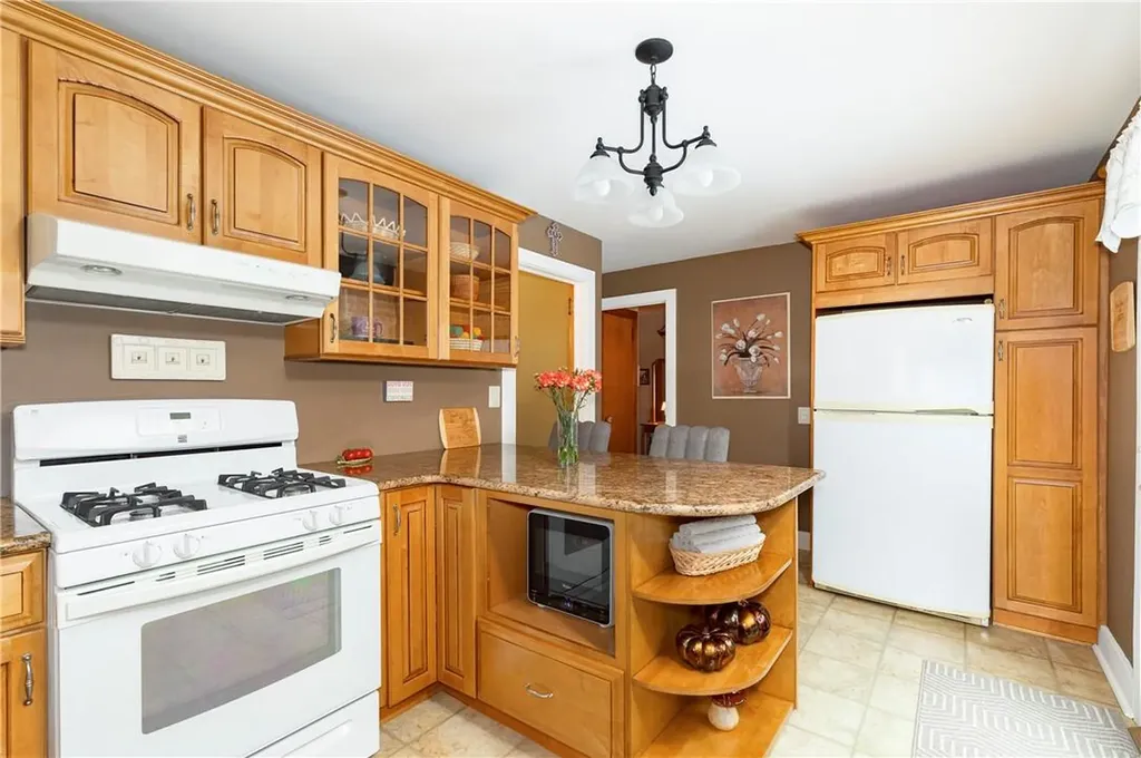 7 Bancroft Road Poughkeepsie NY 12601