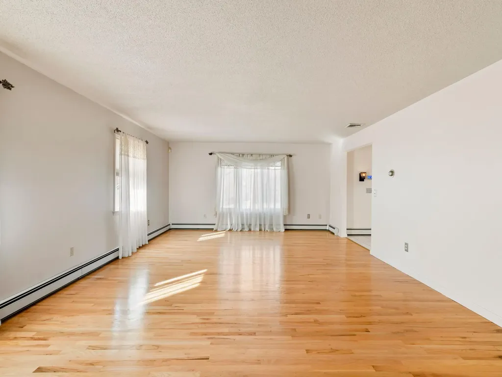 12 Hart Drive Poughkeepsie NY 12603
