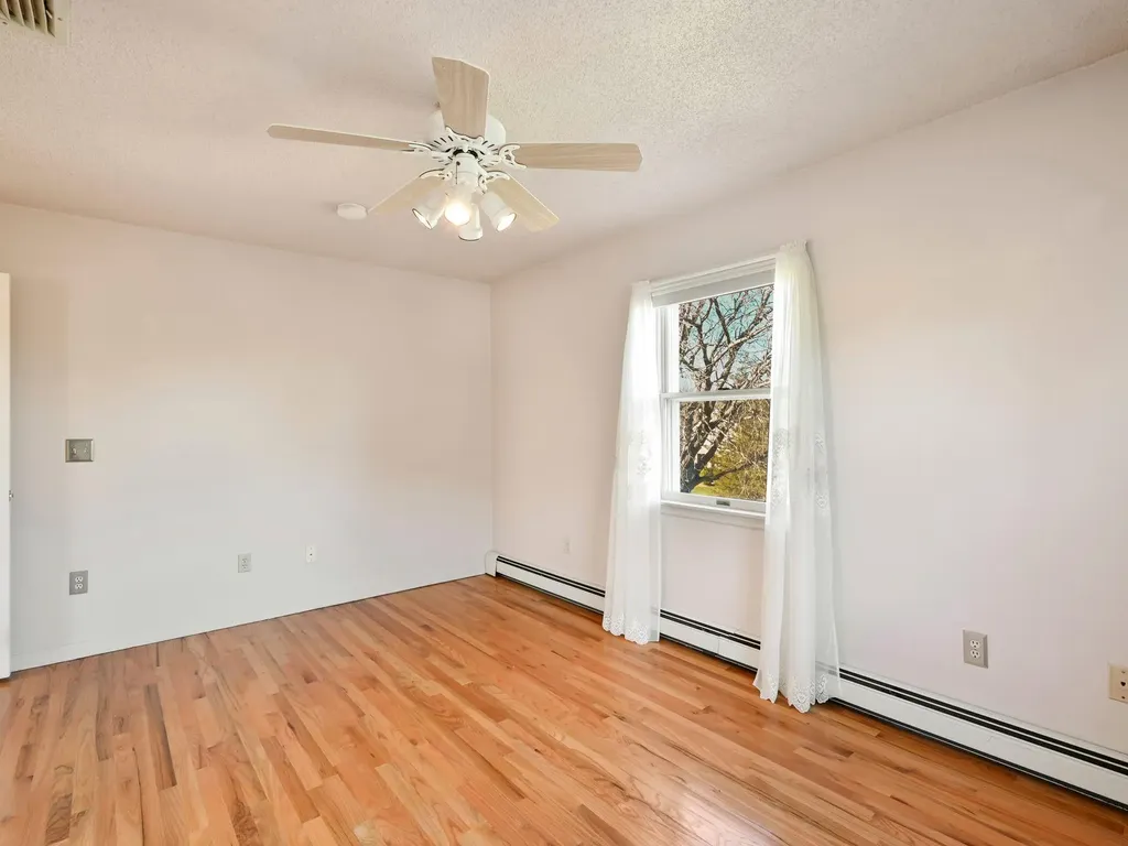 12 Hart Drive Poughkeepsie NY 12603