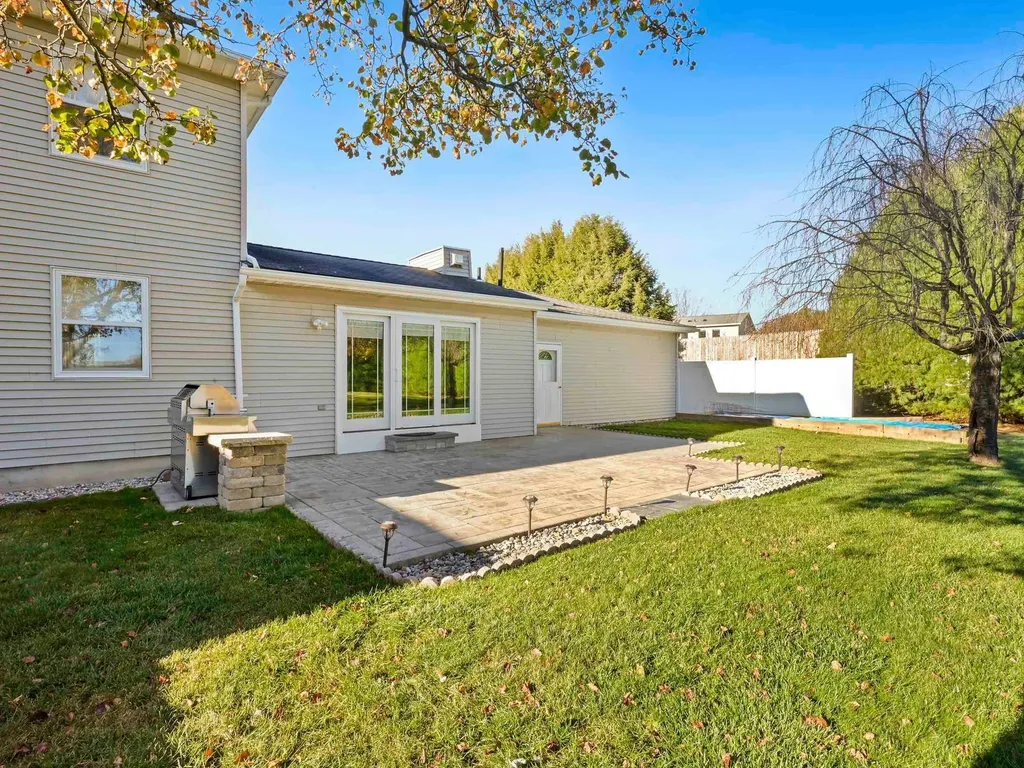 12 Hart Drive Poughkeepsie NY 12603