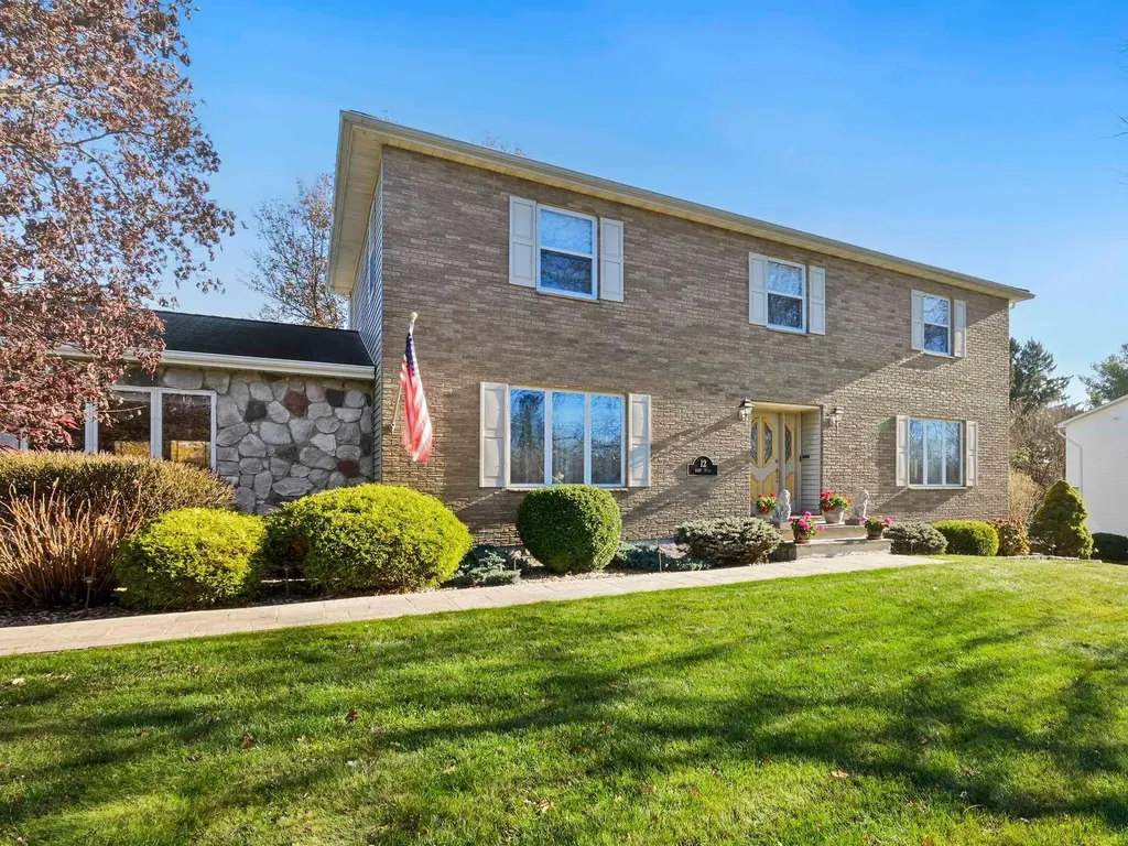 12 Hart Drive Poughkeepsie NY 12603