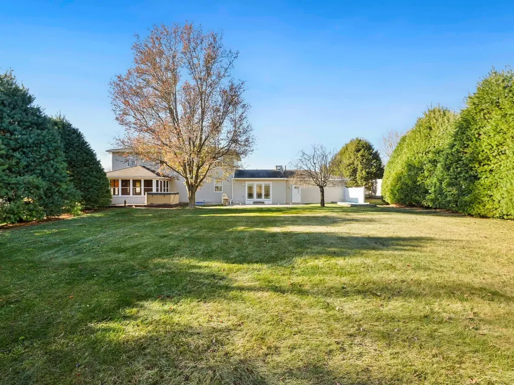 12 Hart Drive Poughkeepsie NY 12603