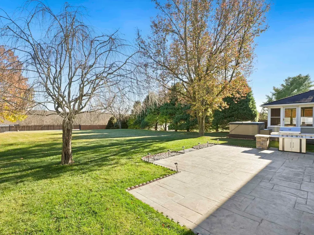 12 Hart Drive Poughkeepsie NY 12603