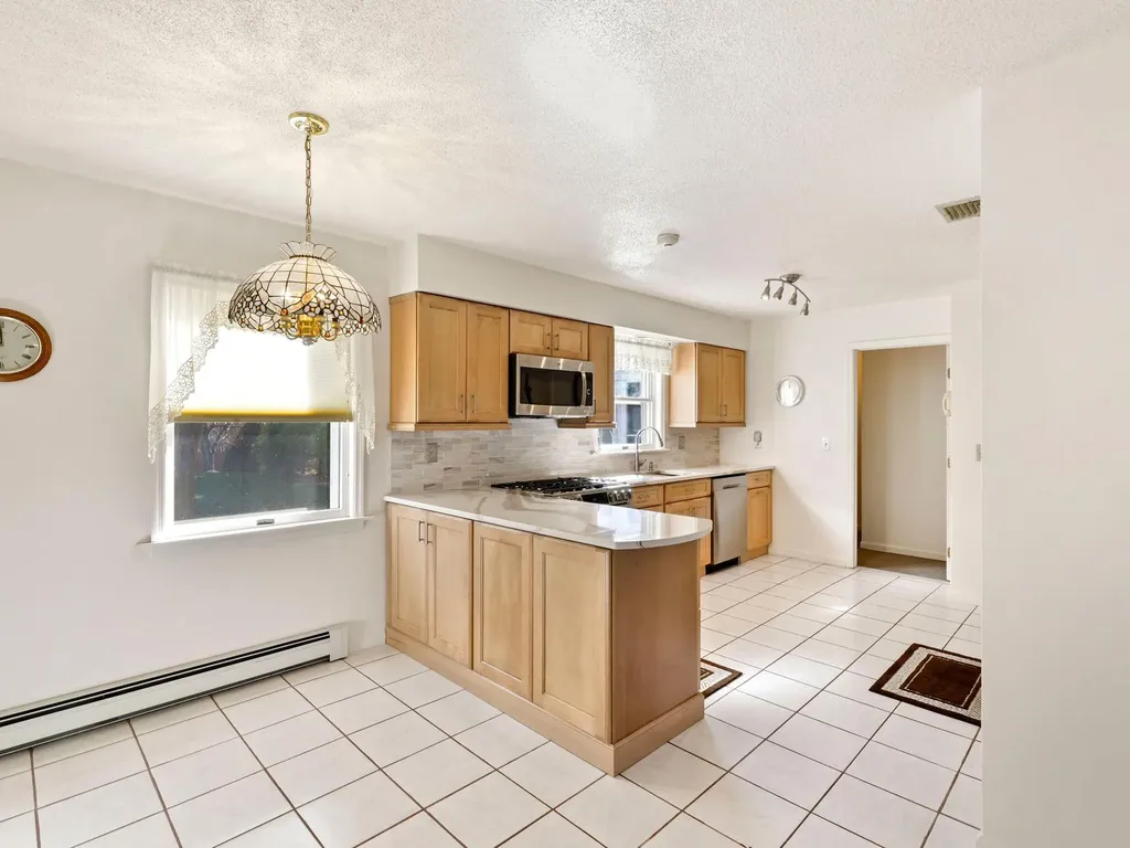12 Hart Drive Poughkeepsie NY 12603