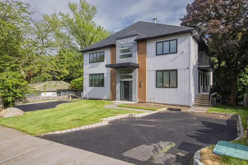 5 Miele Road Monsey NY 10952