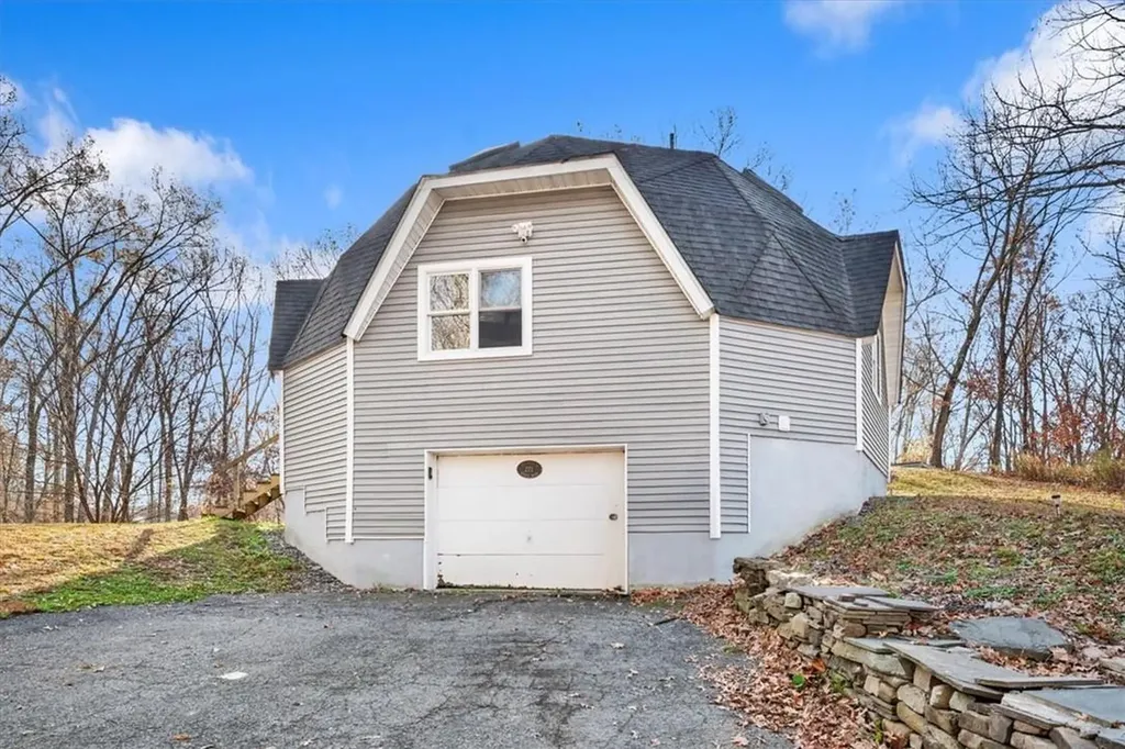 271 Berea Road Walden NY 12586