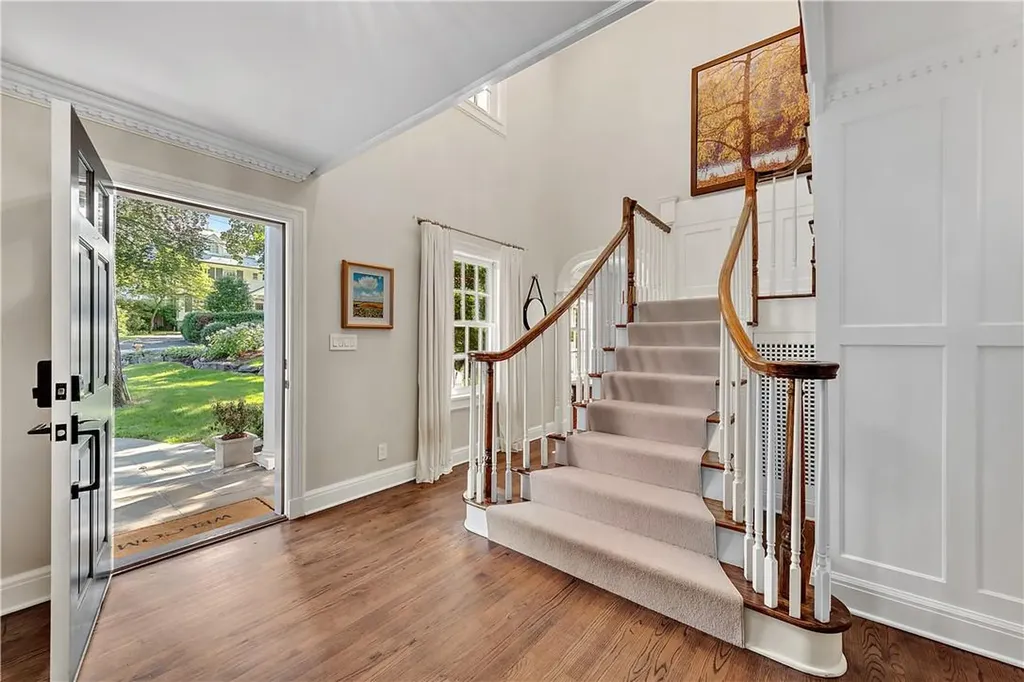 25 Ridge Road Bronxville NY 10708