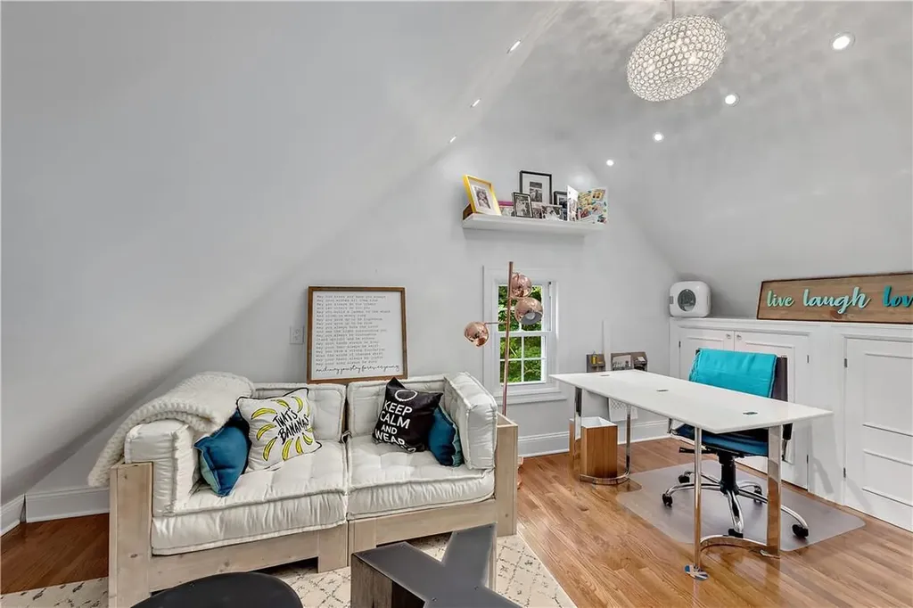 25 Ridge Road Bronxville NY 10708