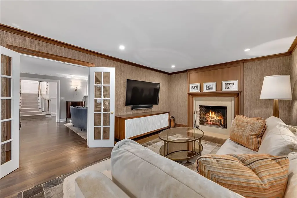 25 Ridge Road Bronxville NY 10708