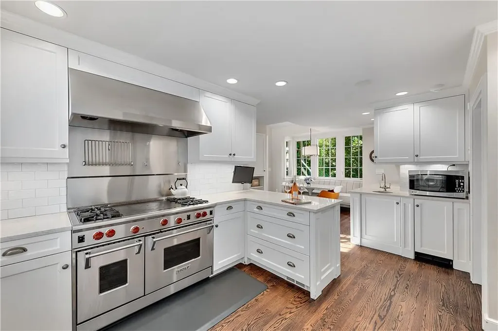 25 Ridge Road Bronxville NY 10708