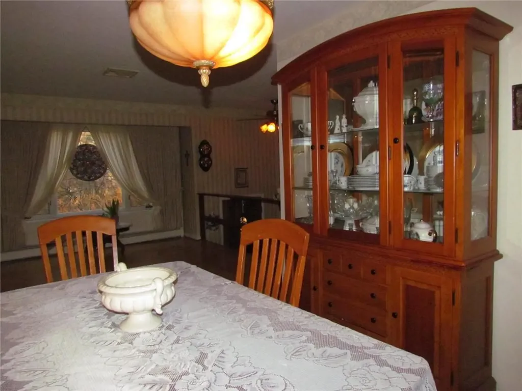 4 Holiday Park Newburgh NY 12550