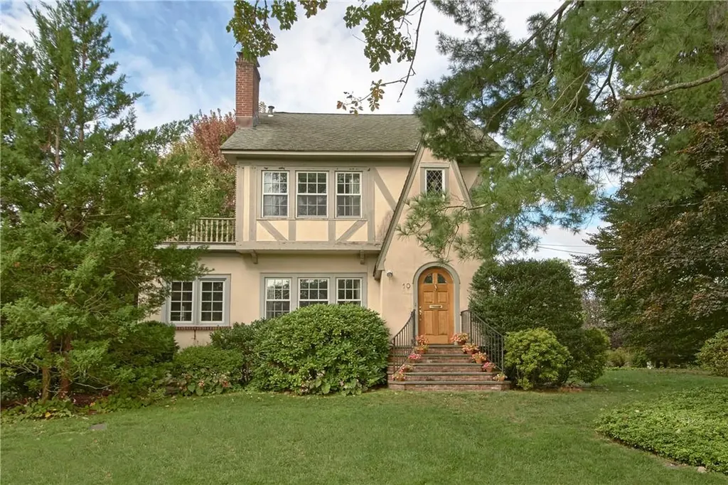 6-10 Hix Avenue Rye NY 10580