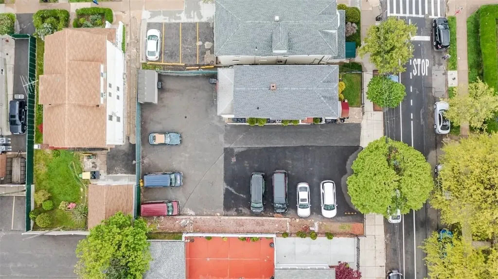 1602 Hering Avenue Bronx NY 10461