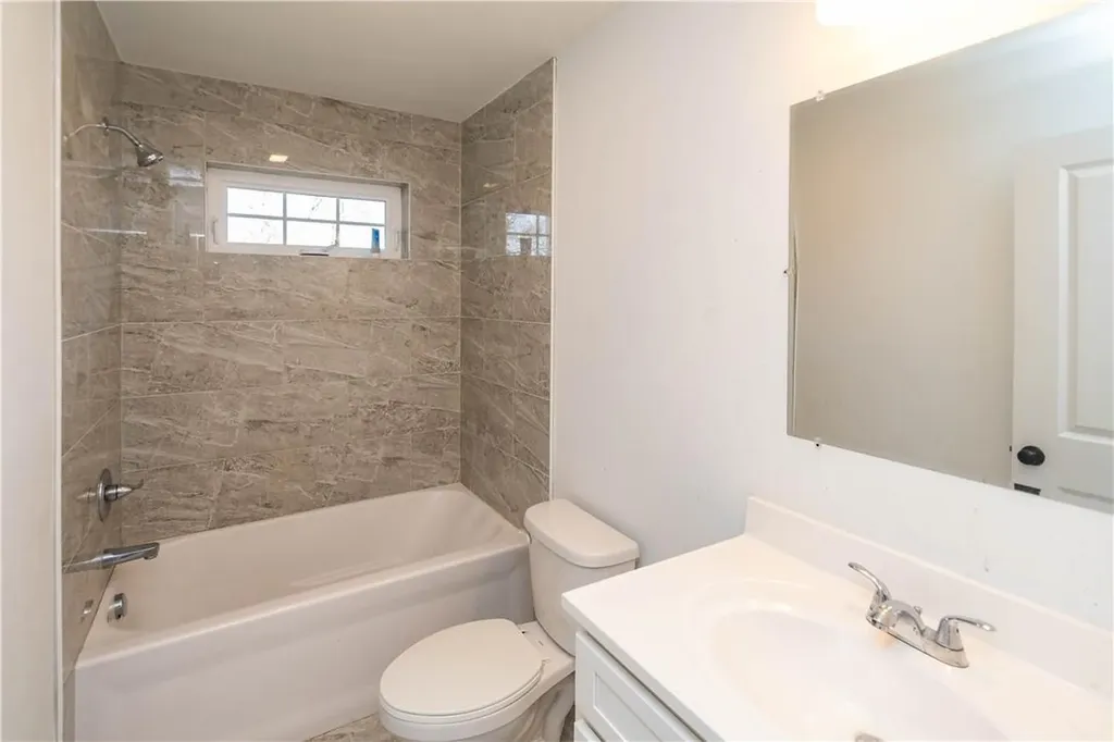 67 Bender Road Westtown NY 10998