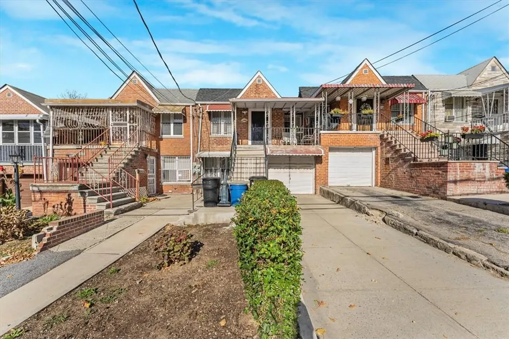 1405 Burke Avenue Bronx NY 10469