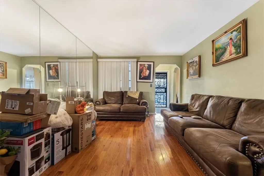 1405 Burke Avenue Bronx NY 10469