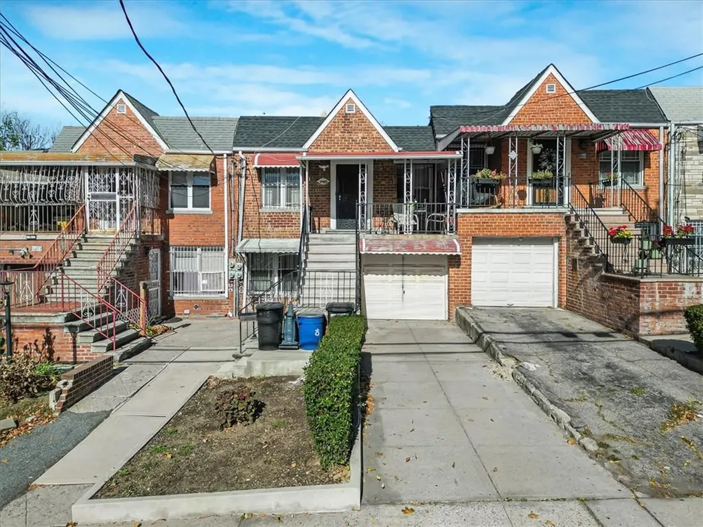 1405 Burke Avenue Bronx NY 10469