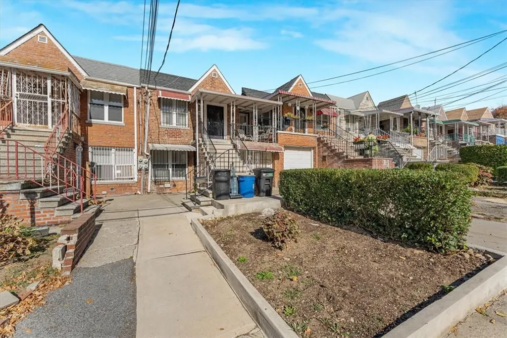 1405 Burke Avenue Bronx NY 10469