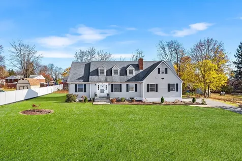 62 Fairmont Road Mahopac NY 10541