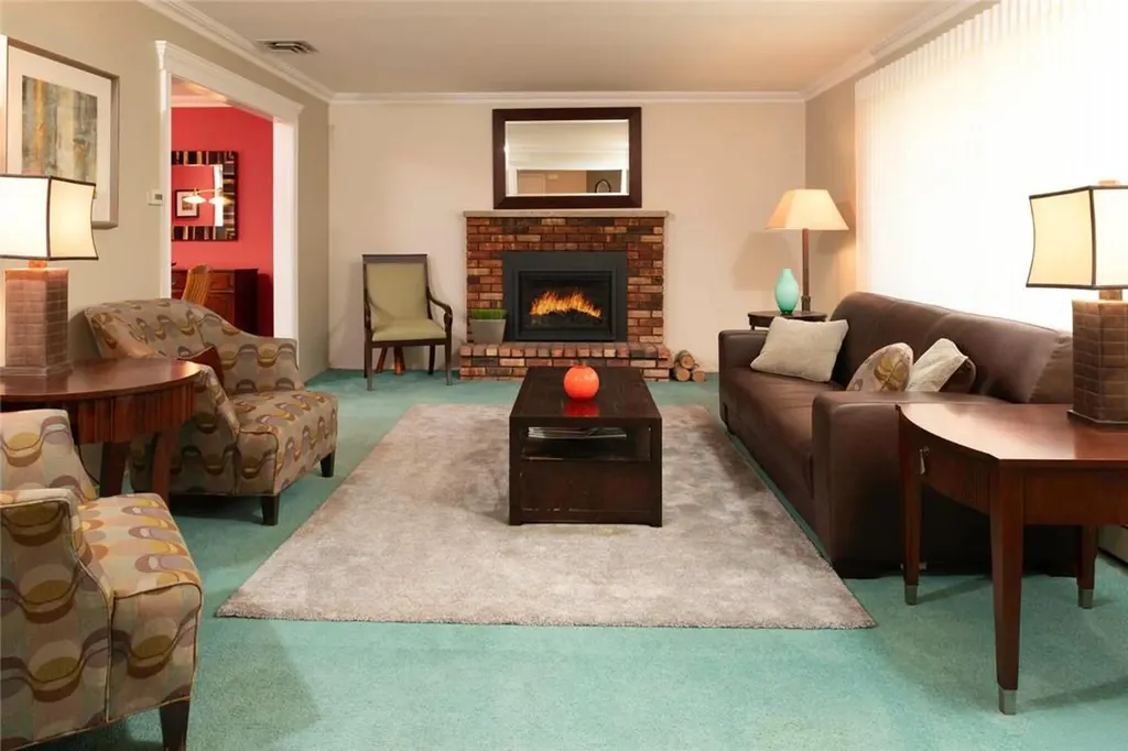 76 Old Pascack Road Pearl River NY 10965
