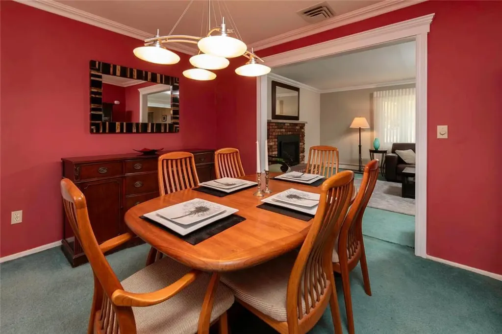 76 Old Pascack Road Pearl River NY 10965