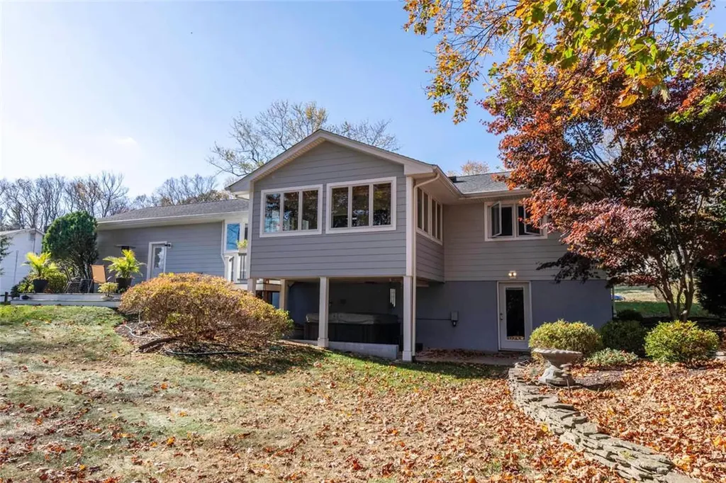 76 Old Pascack Road Pearl River NY 10965