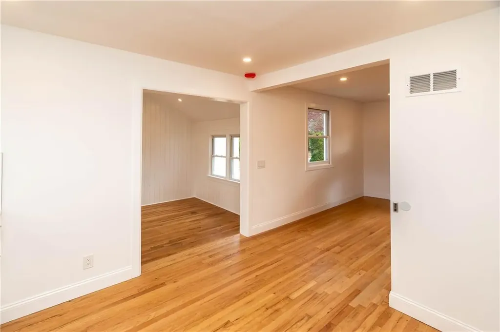 29 Kipp Avenue Fishkill NY 12524