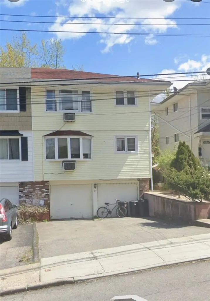 35 Valerie Drive Yonkers NY 10703