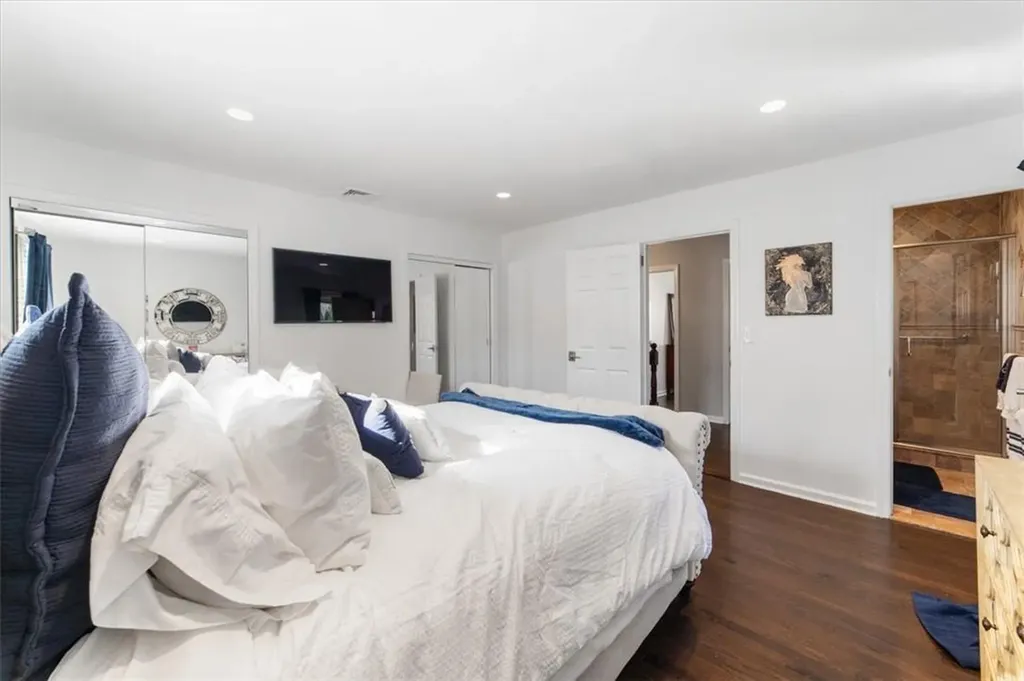 138 Rossiter Avenue Yonkers NY 10701
