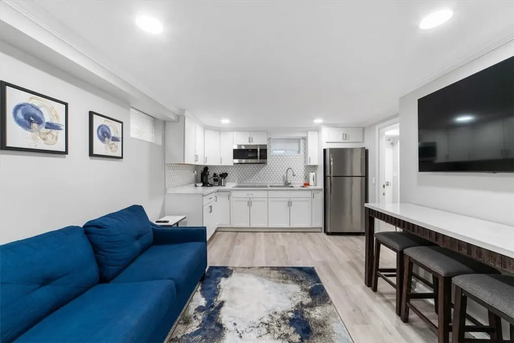138 Rossiter Avenue Yonkers NY 10701