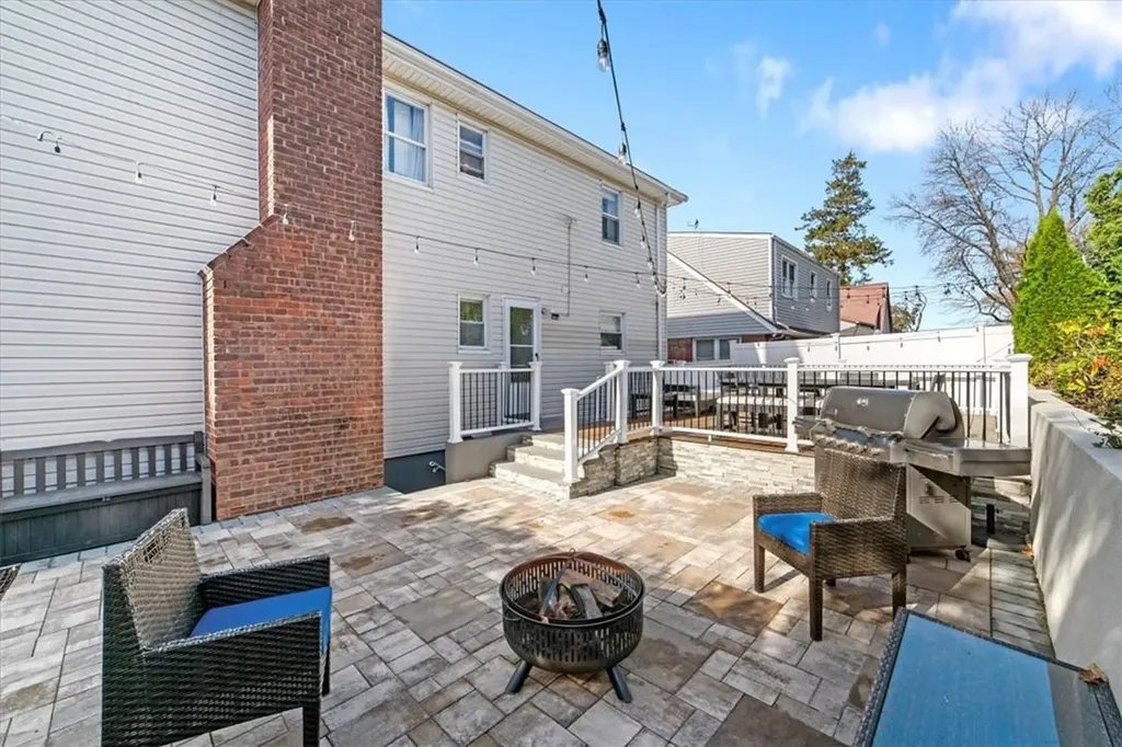 138 Rossiter Avenue Yonkers NY 10701