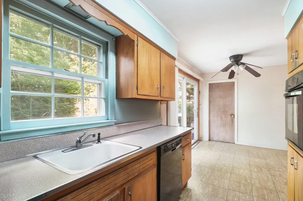 10 Chester Street Ardsley NY 10502