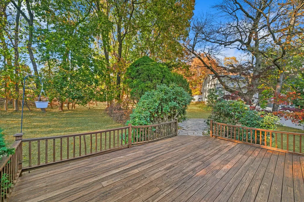 10 Chester Street Ardsley NY 10502