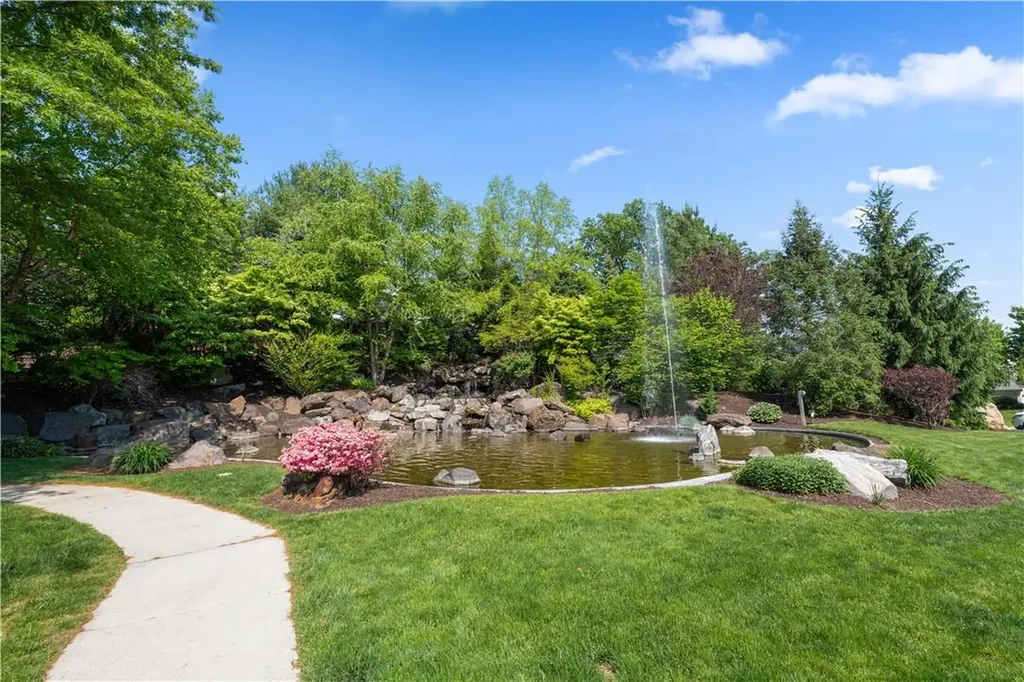 428 Highridge Court Peekskill NY 10566