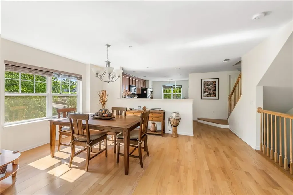 428 Highridge Court Peekskill NY 10566