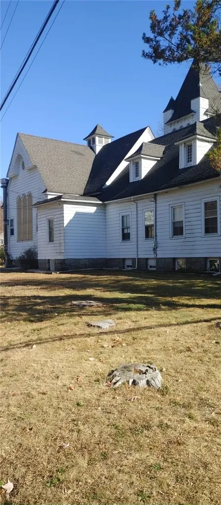 42 4th Street Hillburn NY 10931