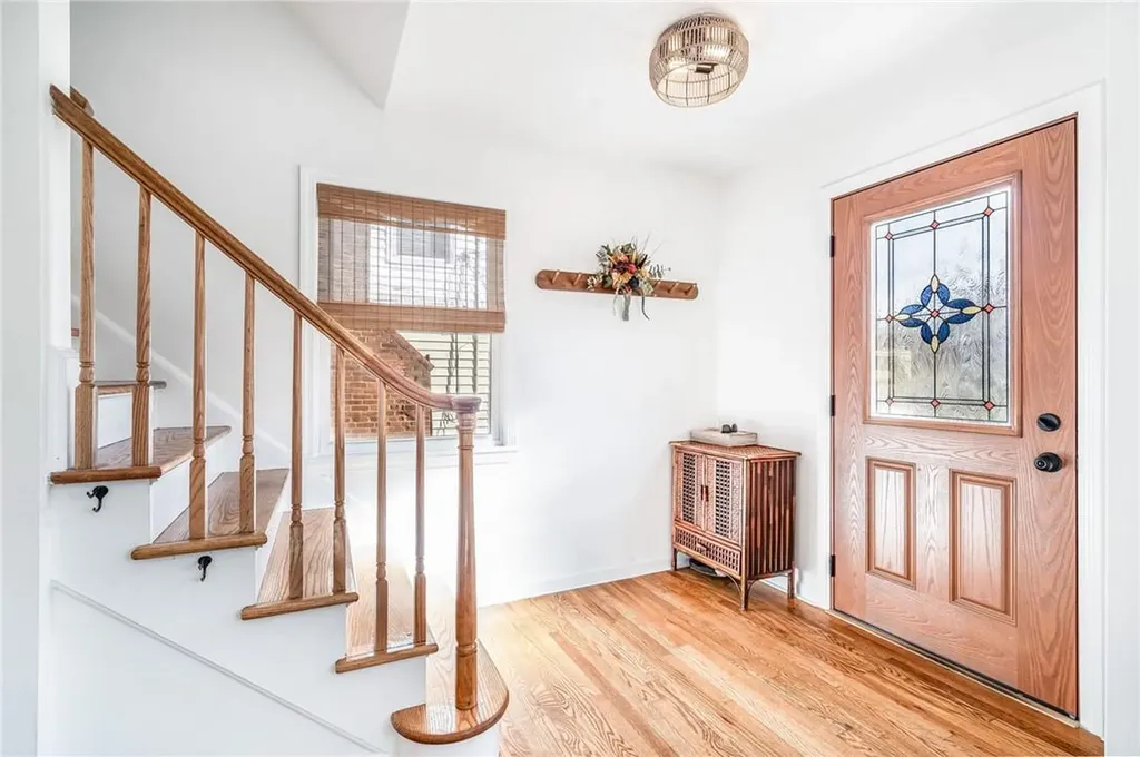 28 Byron Avenue White Plains NY 10606