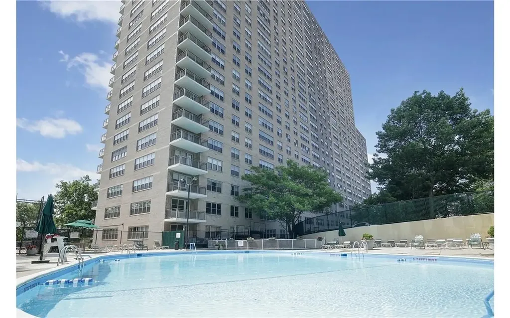 555 Kappock Street Bronx NY 10471
