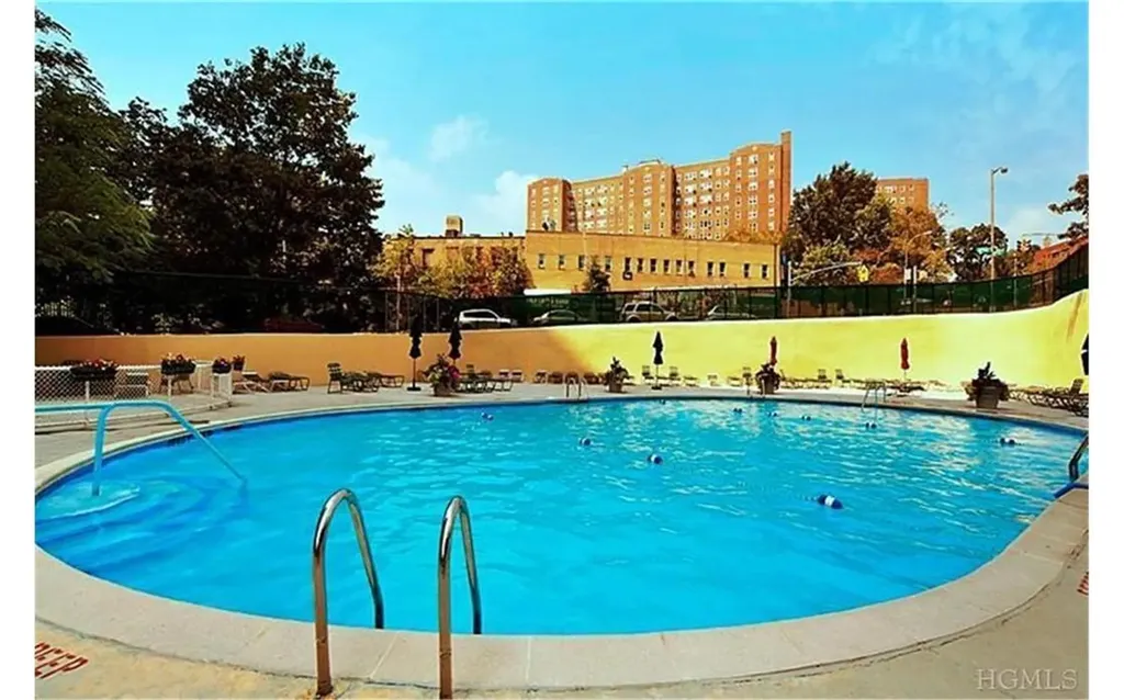 555 Kappock Street Bronx NY 10471