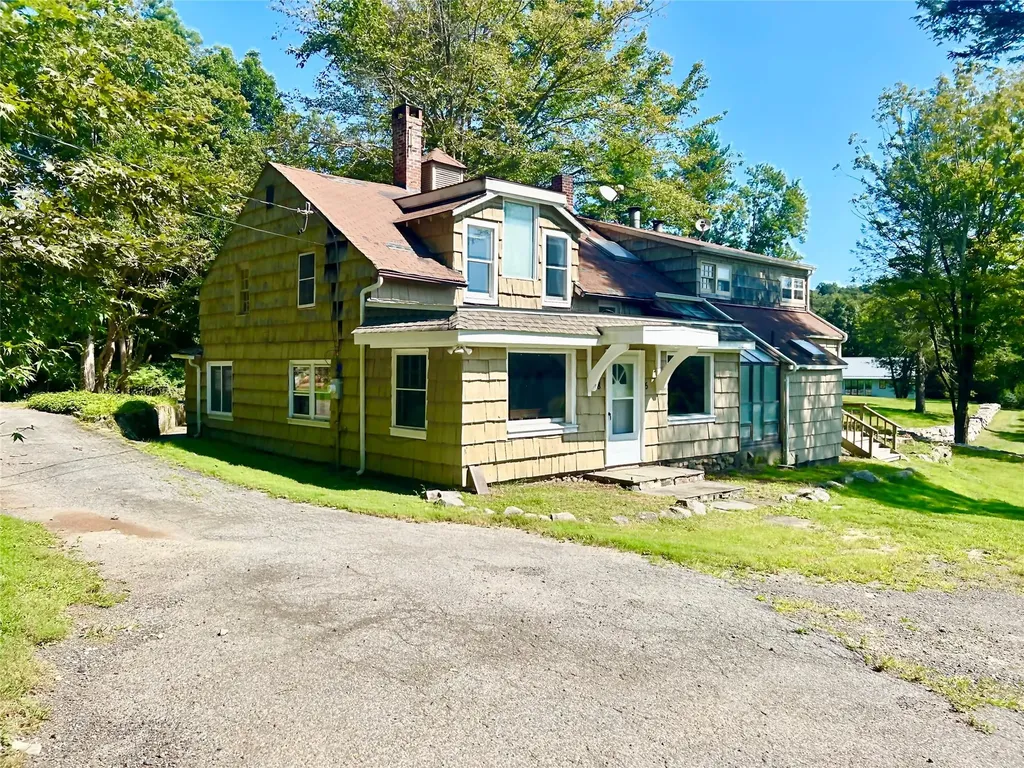 5 Boulder Ponds Drive Somers NY 10589