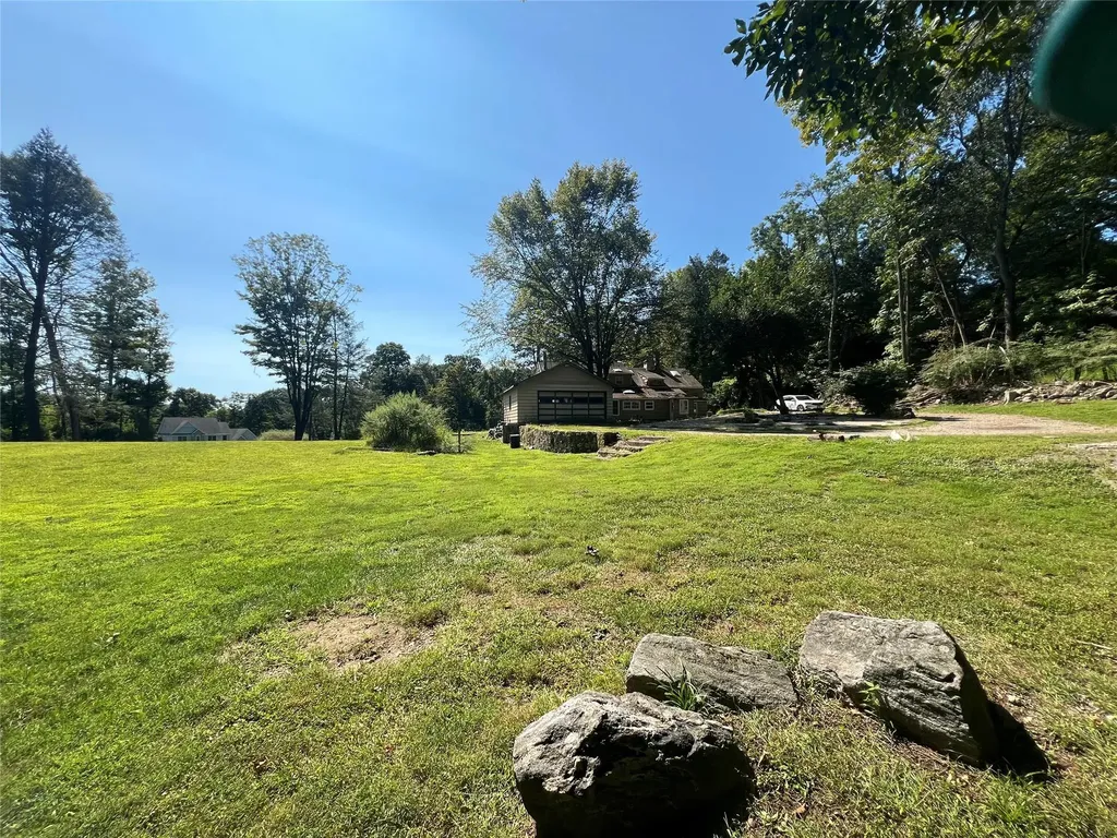 5 Boulder Ponds Drive Somers NY 10589